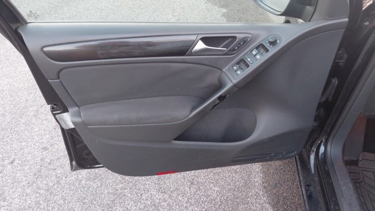 Volkswagen Golf 1.6 TDI DSG