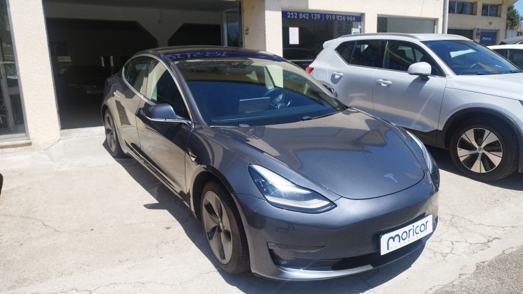 Tesla Model 3 longe range awd auto