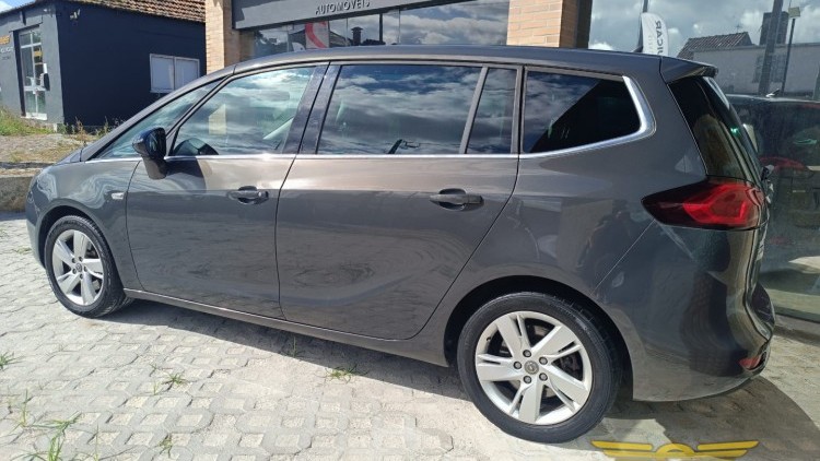 Opel Zafira 1.6 CDTi Cosmo
