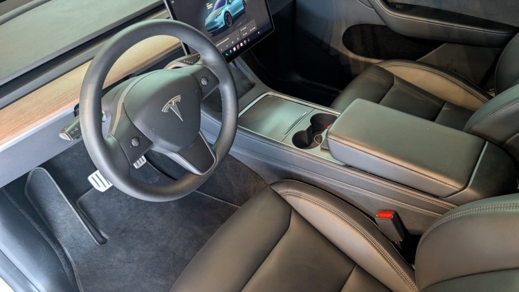 Tesla Model Y Performance Dual Motor AWD