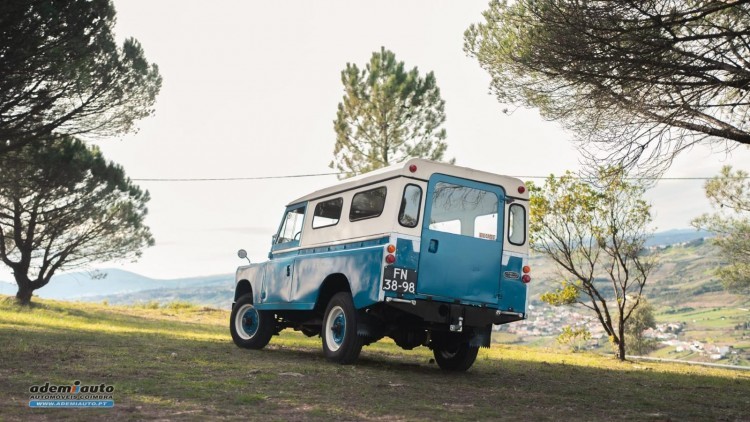 Land Rover Serie III Long 109