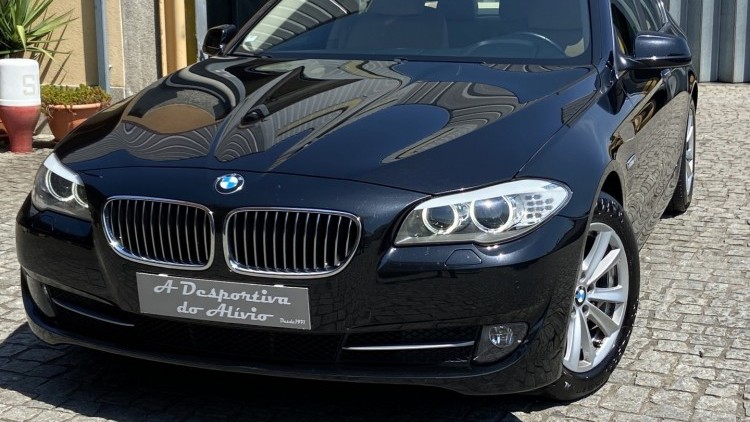 BMW S&eacute;rie 5 - 520 D LUXURY Auto