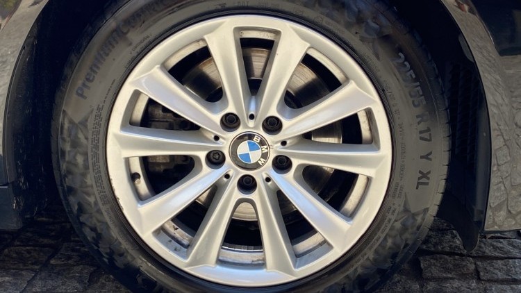BMW S&eacute;rie 5 - 520 D LUXURY Auto