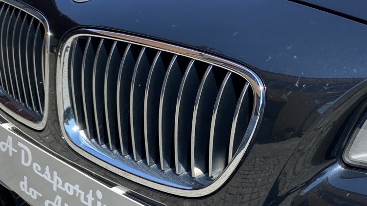 BMW S&eacute;rie 5 - 520 D LUXURY Auto