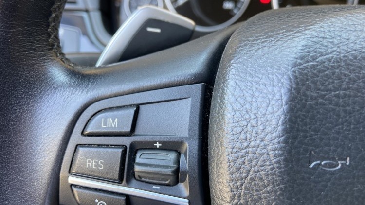 BMW S&eacute;rie 5 - 520 D LUXURY Auto