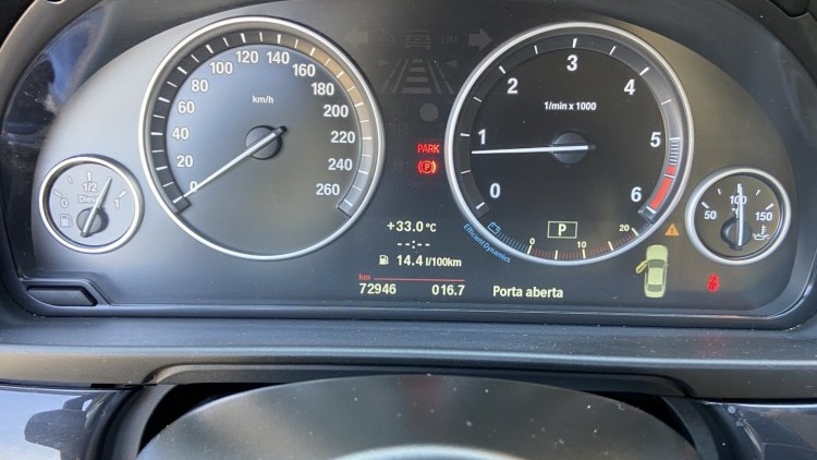 BMW S&eacute;rie 5 - 520 D LUXURY Auto
