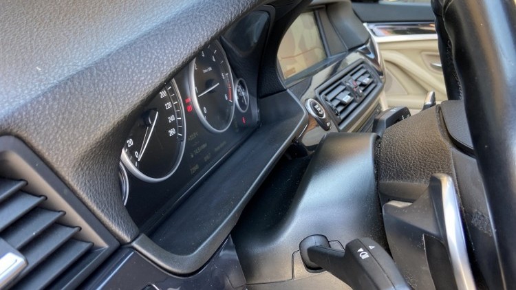 BMW S&eacute;rie 5 - 520 D LUXURY Auto