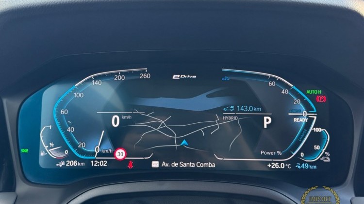 BMW S&eacute;rie 3 - 320 e Touring Line SPORT