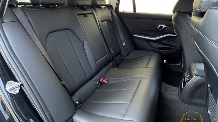 BMW S&eacute;rie 3 - 320 e Touring Line SPORT