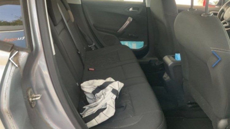 Peugeot 2008 1.6 e-HDI ACTIVE