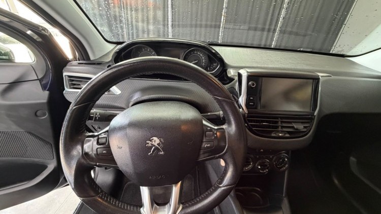 Peugeot 208 1.2 PureTech Style