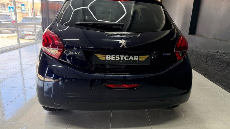 Peugeot 208 1.2 PureTech Style
