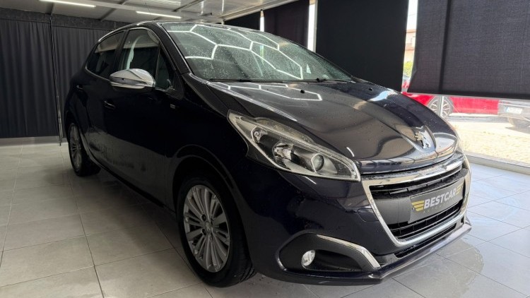 Peugeot 208 1.2 PureTech Style