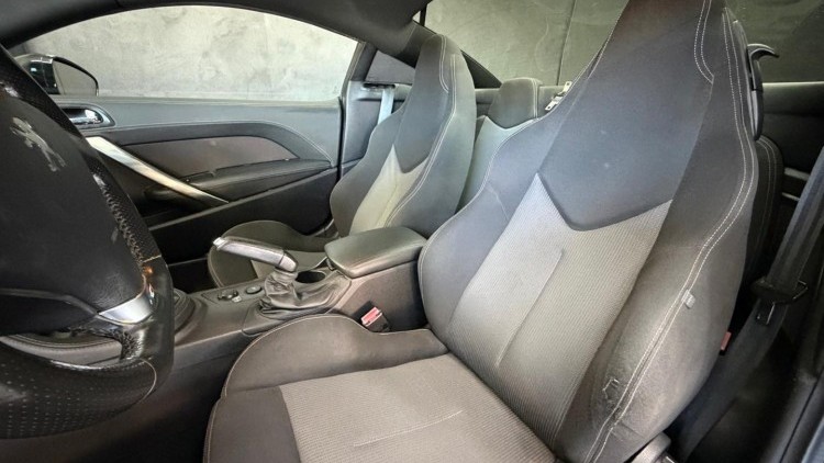 Peugeot RCZ 1.4 THP