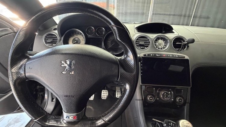 Peugeot RCZ 1.4 THP