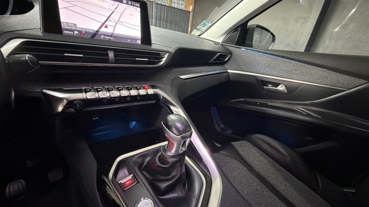 Peugeot 3008 1.2 PureTech