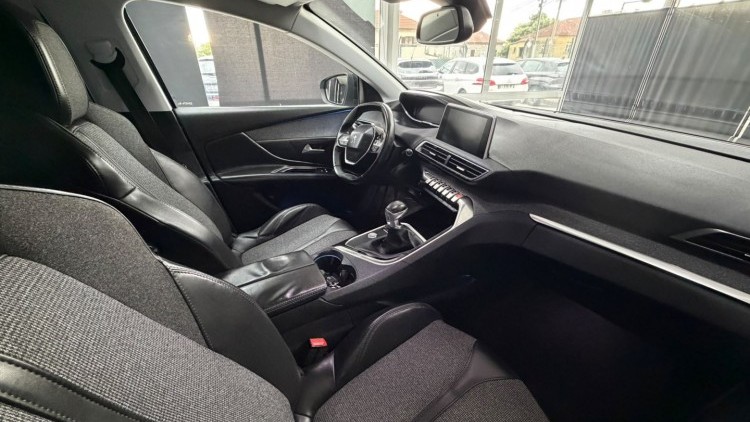 Peugeot 3008 1.2 PureTech