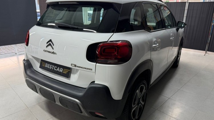 Citro&euml;n C3 Aircross 1.2 PureTech Shine