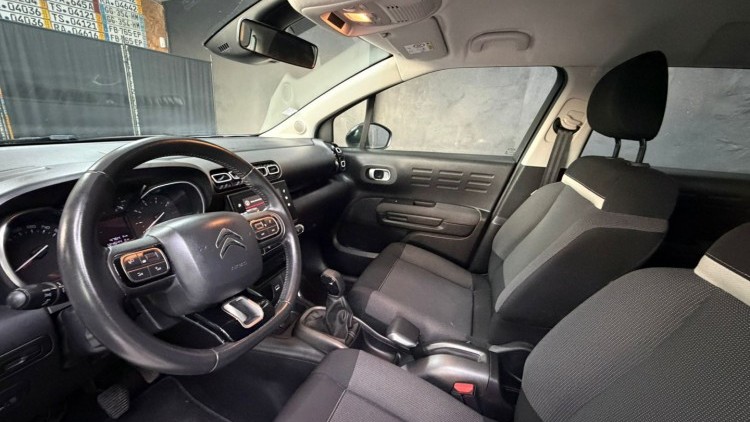 Citro&euml;n C3 Aircross 1.2 PureTech Shine