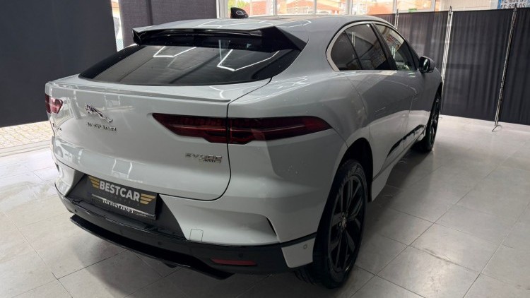 Jaguar I-Pace EV400 AWD