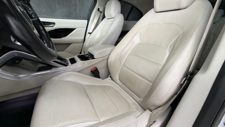 Jaguar I-Pace EV400 AWD