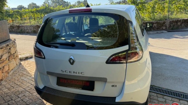 Renault Sc&eacute;nic dinamique