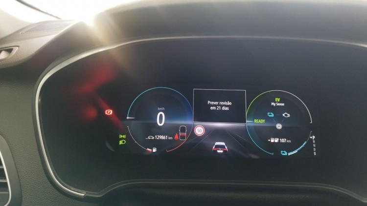 Renault M&eacute;gane Sport Tourer INTENSE PLUGIN AUTO