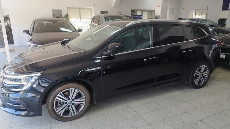Renault M&eacute;gane Sport Tourer INTENSE PLUGIN AUTO