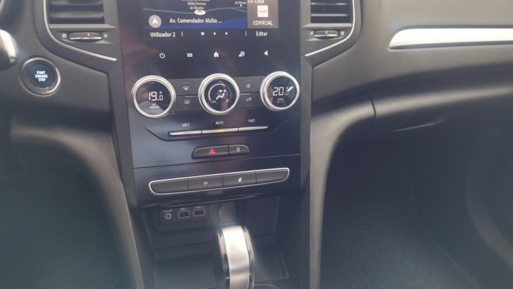 Renault M&eacute;gane Sport Tourer INTENSE PLUGIN AUTO