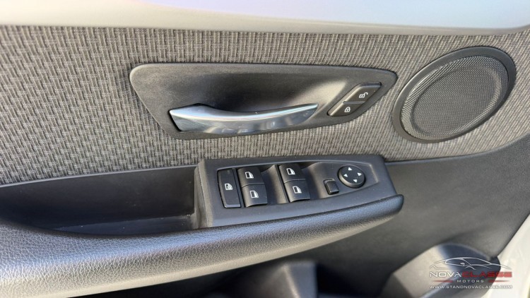 BMW S&eacute;rie 2 - 216 Active Tourer Advantage