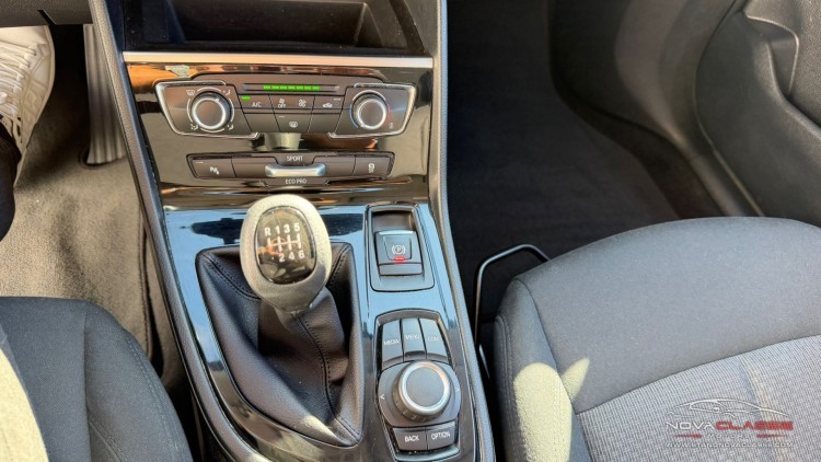 BMW S&eacute;rie 2 - 216 Active Tourer Advantage