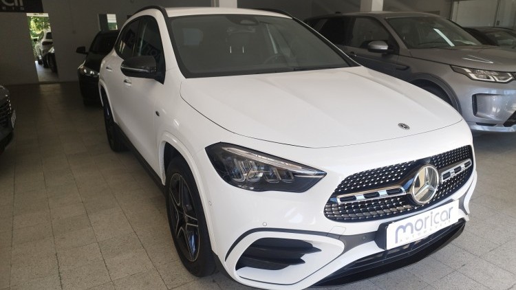 Mercedes-Benz Classe GLA 250 E-PHEV AMG