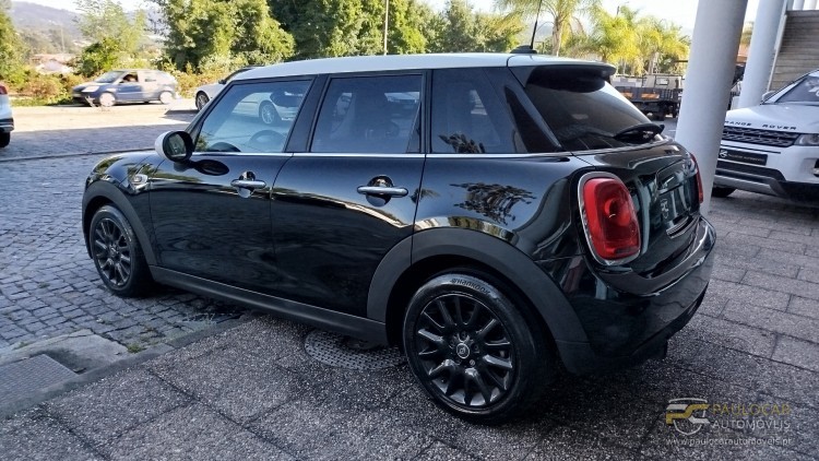 Mini Cooper 5 Portas 1.5