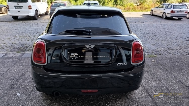 Mini Cooper 5 Portas 1.5