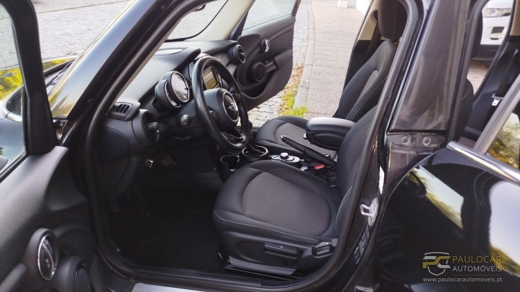 Mini Cooper 5 Portas 1.5