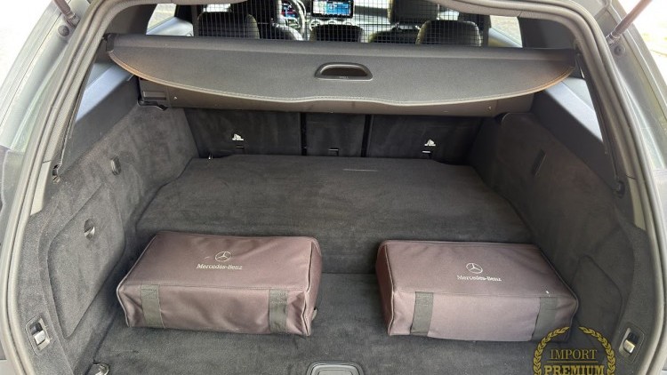 Mercedes-Benz Classe C 300 de Avantgarde Pack Night