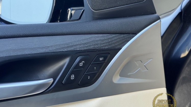 BMW S&eacute;rie X - X3 30e xDrive Pack M