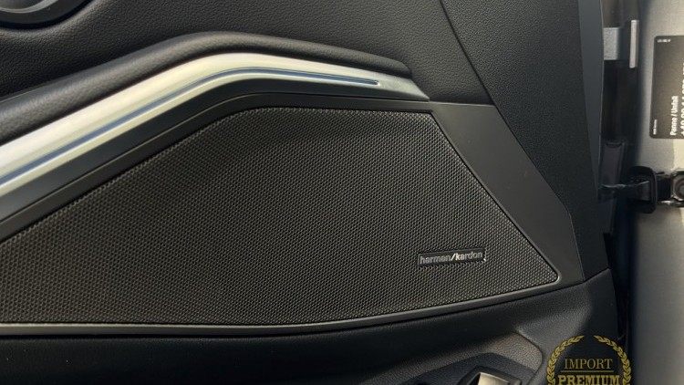 BMW S&eacute;rie 3 - 330 e Touring PACK M