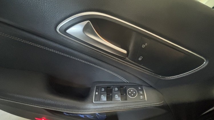 Mercedes-Benz Classe CLA 200 Shooting Brake