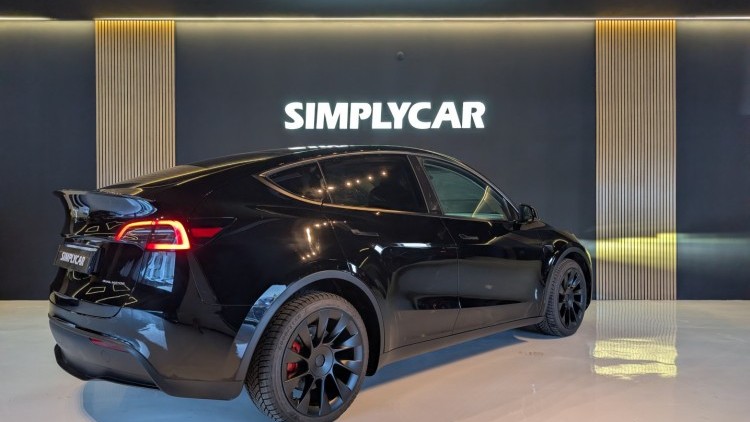 Tesla Model Y Performance Dual Motor AWD
