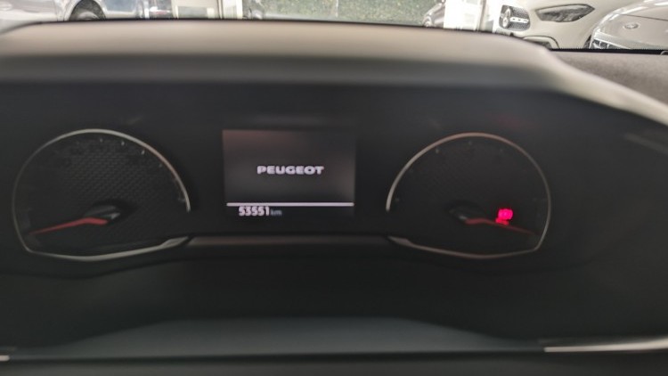 Peugeot 208 1.5 bluehdi 100 allure