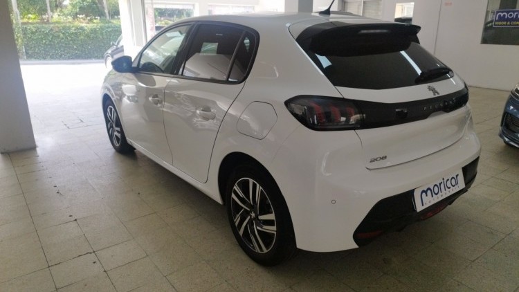 Peugeot 208 1.5 bluehdi 100 allure