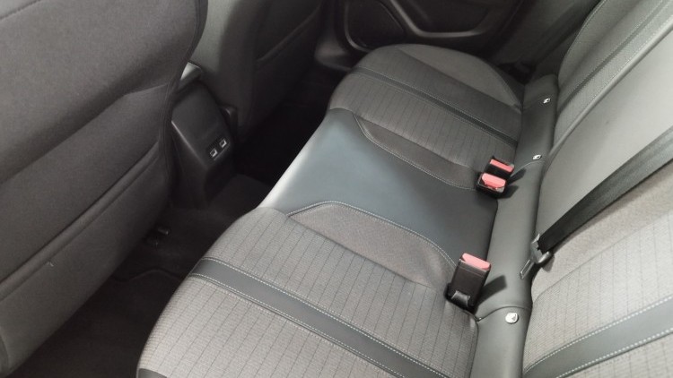 Peugeot 208 1.5 bluehdi 100 allure