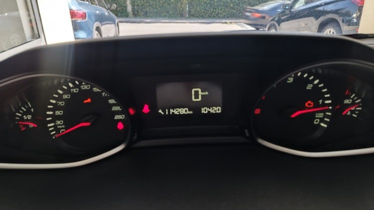 Peugeot 308 1.5 BHDIBUSINESS LINE
