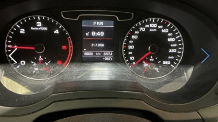 Audi Q3 TDI S LINE