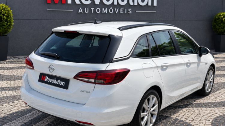Opel Astra SPORTS TOURER
