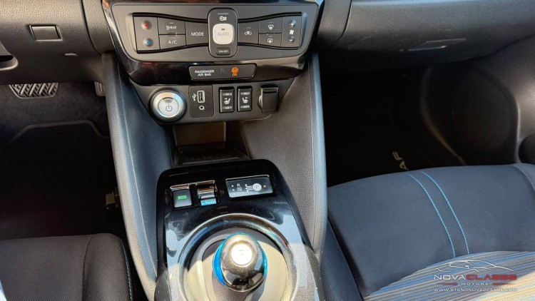 Nissan Leaf 40 kWh N-Connecta