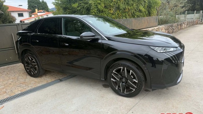 Peugeot E-3008 hybrid GT