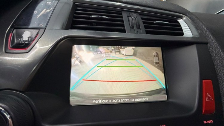 Citro&euml;n DS5 2.0 HDi Hybrid4 Sport Chic CMP6