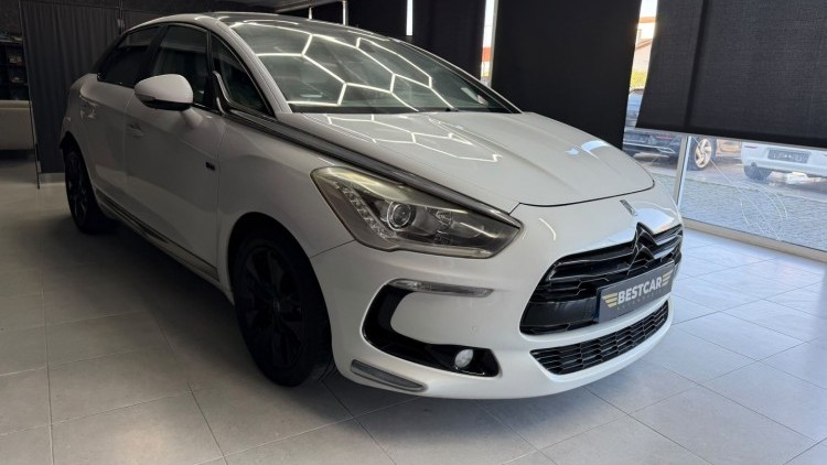 Citro&euml;n DS5 2.0 HDi Hybrid4 Sport Chic CMP6